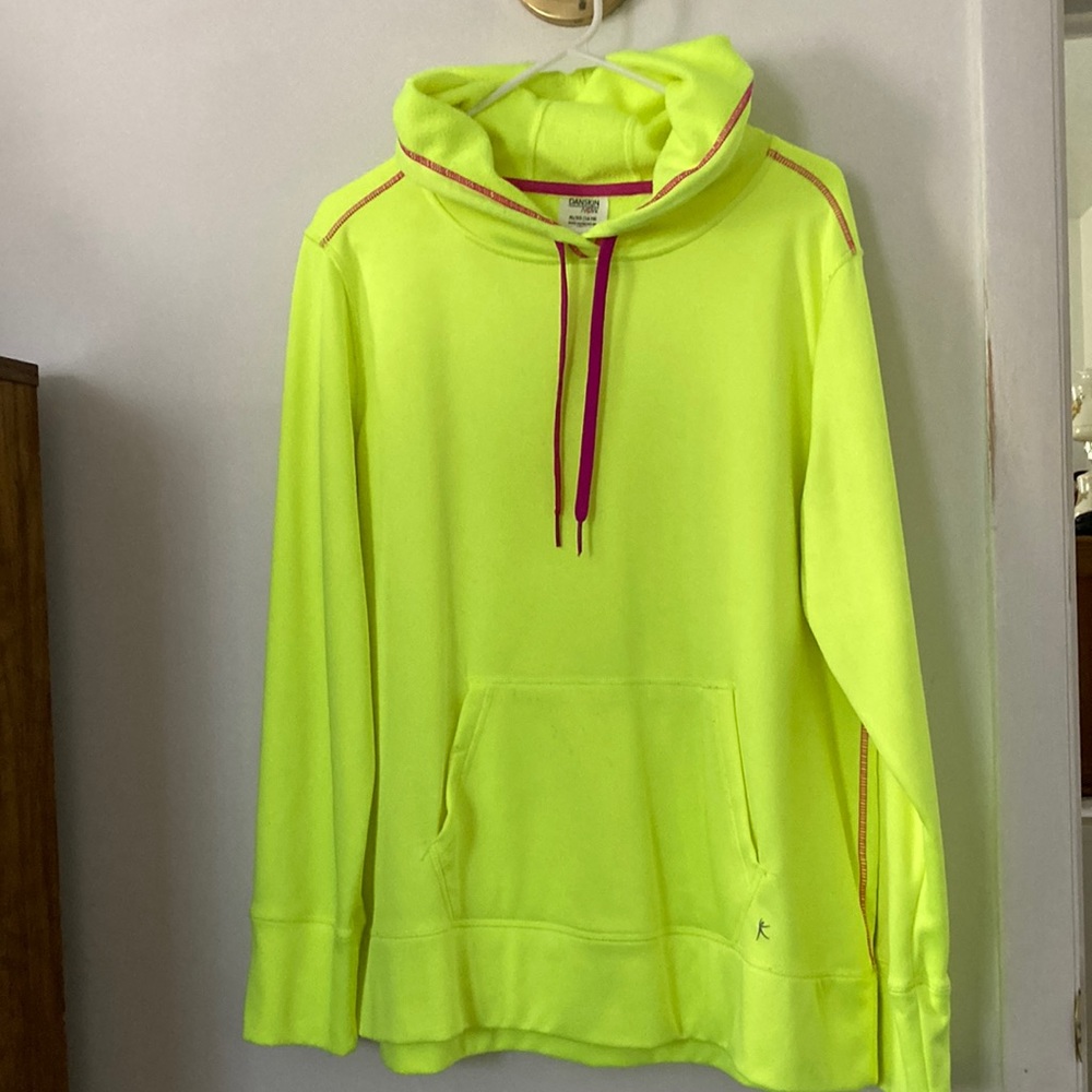 Danskin hooded lightweight top. XL (16-18) very soft, side pocket in front.